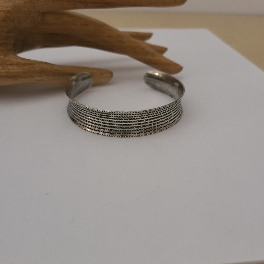 VINTAGE STERLING SILVER ARABIC HALLMARKS UNIQUE CUFF BRACELET 7 IN 925 12.5MM