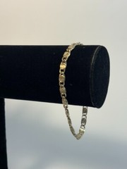 Vintage Bracelet Silver Tone Delicate Metalwork Links 7 inch