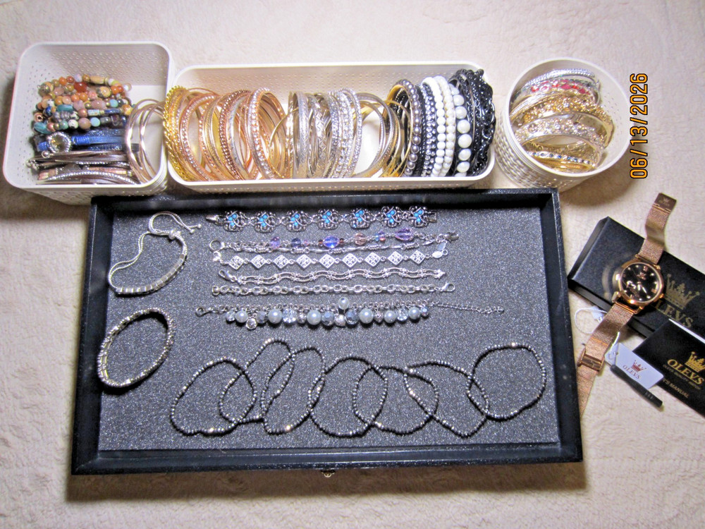 Mixed Lot ALL Bracelets Vintage/Modern Bangles Gemstone Wrap Signed Rhinestones